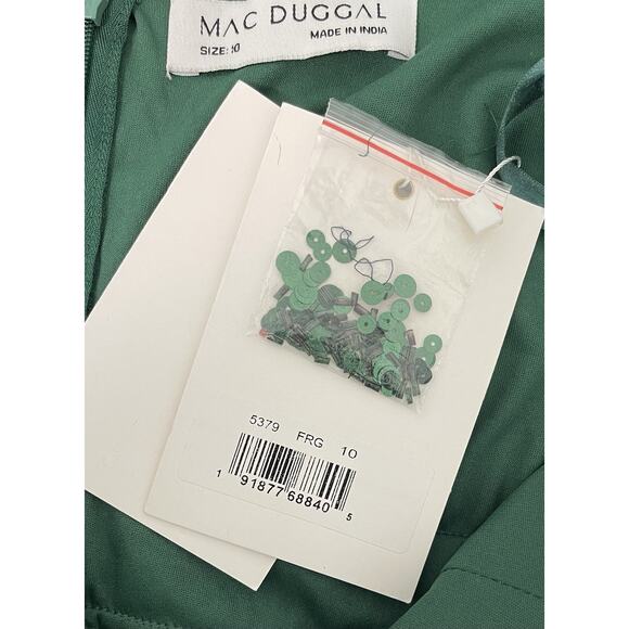 Mac Duggal 5379 Forest Green Sequin Beaded Long Sleeve Gown Size 10 - Picture 7 of 8